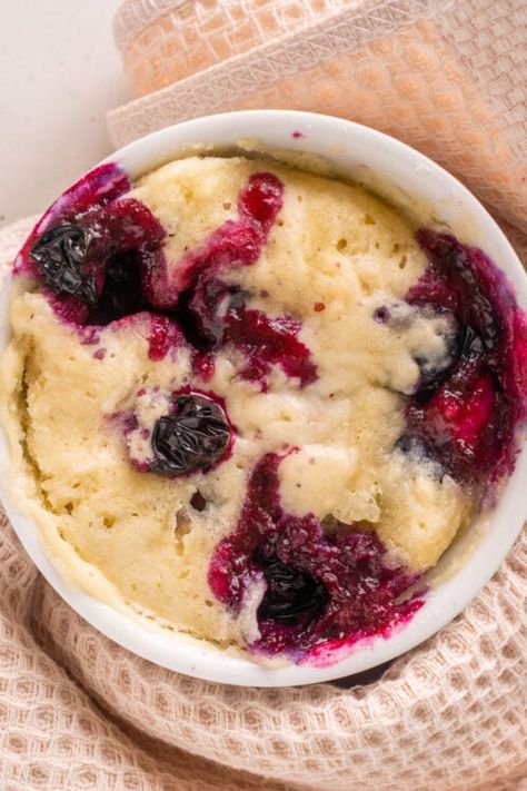 Blueberry Mug Cake - Brooklyn Farm Girl Blueberry Sponge Cake, Blueberry Mug Cake, Mason Jar Desserts Recipes, Single Serve Cake, Dessert In A Jar, Mug Recipes, Blueberry Cake, Blueberry Recipes, Single Serving