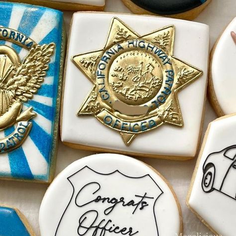 Megalicious Cookies on Instagram: "Congratulations to a new class of CHP officers!💙 • • #customcookies #decoratedcookies #policecookies #chpcookies #chp #chpgrad #backtheblue #centralvalley #turlock #heyturlock #oakdale" State Trooper Cookies, Police Officer Cookies Decorated, Chp Graduation Party Ideas, Police Academy Graduation Cookies, Police Retirement Cookies Decorated, Police Graduation Cookies, Chp Graduation Party, Police Officer Cookies, Congratulations Cookies