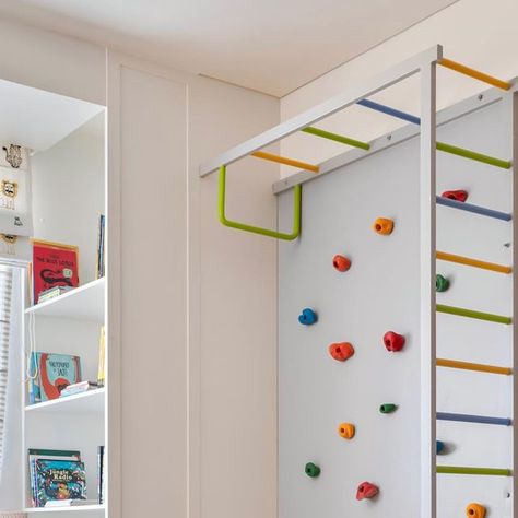 Monkey Bars In Bedroom, Climbing Wall Kids Room, Floating Wood Shelves, Mini Monkey, Circular Rug, Children's Bedroom Ideas, Monkey Bar, Childrens Bedroom, Rock Climbing Wall