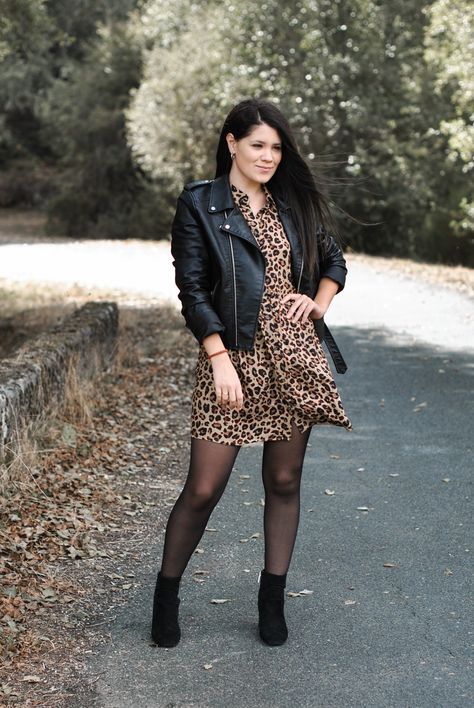 lucia gallego blog: nº336: vestido camisero con estampado de leopardo Outfit Animal Print, Vestido Animal Print, Look Jean, Animal Print Outfits, Fashion Tights, Curvy Outfits, Outfit Goals, Fall Fashion Outfits, Outfit Casual