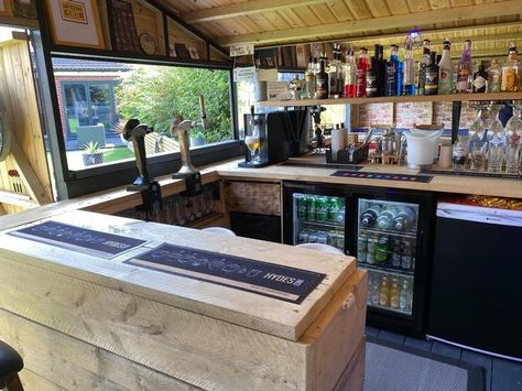 Inside the 'Stagger Inn' - which took just three days to renovate from an old shed Garden Pub Shed, Backyard Bar Shed, Shed Bar Ideas, Backyard Pub, Party Shed, Garden Bar Shed, Garage Pub, Man Shed, Bar Shed