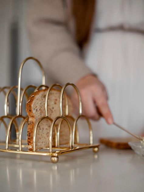 Making A Table, Traditional Bread Recipe, Hot Bread, Letter Organizer, Toast Rack, File Holder, Book Holder, Holiday Meal, Book Holders