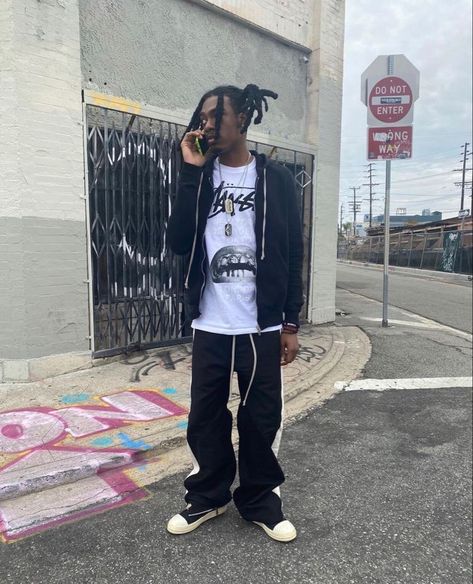 Converse Outfit Men, Rick Owens Outfit Men, Rick Owens Outfit, Music Inspired Fashion, Y2k Outfits Men, Converse Outfit, Simply Fashion, Lit Outfits, Outfit Streetwear