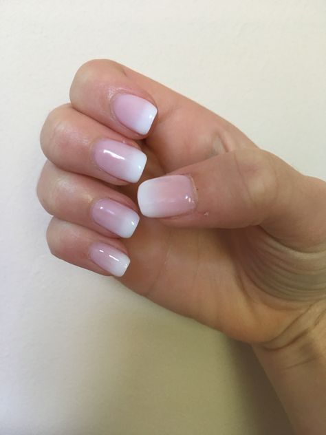 Ombré Nails Pink, Umbre Nails, Pink And White Ombre Nails, Ombre Chrome, Ombre French Nails, Nails Pictures, Ombre Chrome Nails, Nails Images, Ombre Gel Nails