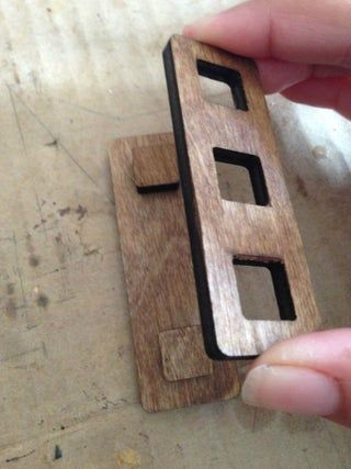 Wooden Brain Teaser Puzzles, Wood Puzzles Patterns, Wood Puzzles Diy, 3d Wood Puzzles, Wood Toys Diy, Handmade Wood Crafts, Brain Puzzles, Mind Puzzles, Diy Puzzles