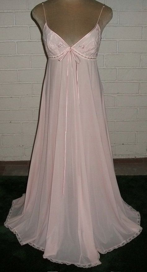 60's Mad Men Vintage Claire Sandra by Lucie Ann Beverly Hills Nightgown Pink M. FOR SALE !! Contact me at mailto:sjcintn@gm... BEST PRICES , ANYWHERE !!! #30 Light Pink Nightgown, Vintage Pjs Nightgowns, Old Timey Night Gowns, Cute Vintage Nightgowns, Vintage Pink Nightgown, 1800 Nightgown, Princess Nightgown Vintage, Fairytale Nightgown, Vintage Night Gowns