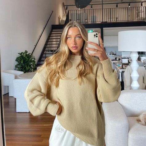 Sammy Robinson Style, Trendy Long Sleeve Chunky Knit Top, Sammy Robinson Hair, Trendy Ribbed Puff Sleeve Sweater, Free People My Only Sunshine Sweater, Sammy Robinson, Free People Hailee Sweater Set Tan, Fall Inspiration, Going Blonde