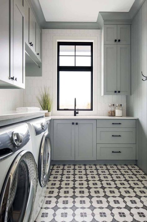 Subway Tile Laundry Room, Modern English Farmhouse, Farmhouse Laundry Room Ideas, Transitional Laundry Room, Grey Laundry Rooms, Blue Laundry Rooms, White Laundry Rooms, Transitional Farmhouse, Dream Laundry Room