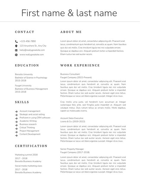 Good 16-18 teenagers resume template. Something simple but yet still professional to make easier for the employers. Resume For Teens, Teenage Resume, Resume Aesthetic, Simple Resume Examples, Best Cv Template, Teen Resume, Good Resume, Resume Simple, College Resume Template