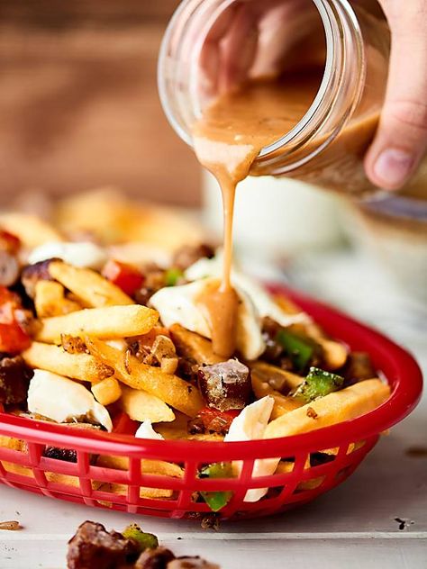 Breakfast Poutine Recipe, French Fries Homemade, Breakfast Poutine, Fries Homemade, Gravy Breakfast, Sausage Peppers Onions, Poutine Fries, Cooking French Fries, Poutine Recipe