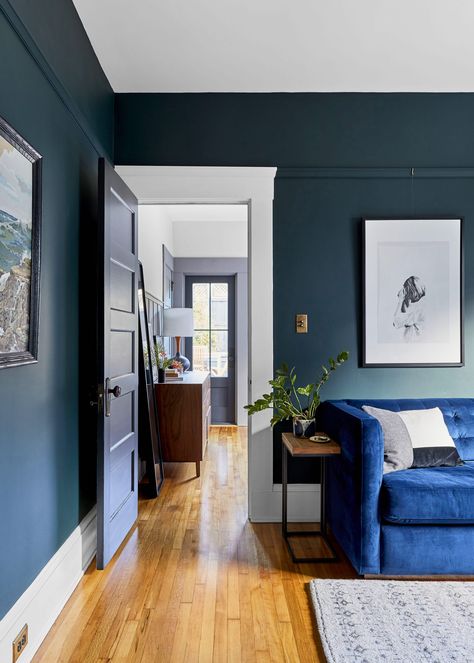 Emily Henderson 2019 Paint Color Trends #home #style Living Room Paint Design, Modern Living Room Paint, Room Paint Designs, Remodel Hacks, Modern Paint Colors, Trending Paint Colors, Living Room Color Schemes, Blue Paint Colors, Room Paint Colors