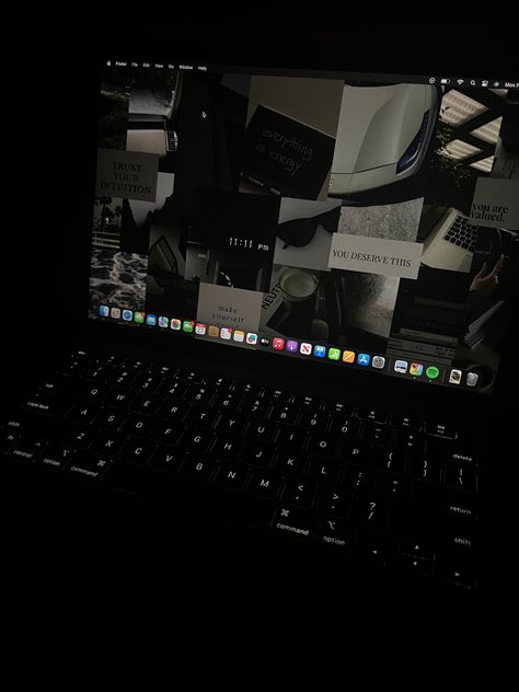 Black Computer Aesthetic, Macbook Black Aesthetic, Black Macbook Aesthetic, Macbook Air M2 Midnight Aesthetic, Macbook Aesthetic Widgets, Macbook Air Midnight, Macbook Midnight, Macbook Cover Aesthetic, Macbook Air Black