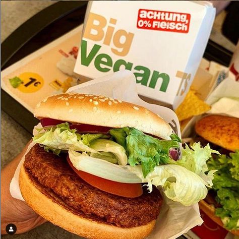 Part of our Germany supermarket  is a mandatory visit to the local McDonalds They brought out a small vegan burger and this Big Vegan burger. It has a patty made of soy and wheat protein, topped with a spicy mustard sauce, ketchup, lettuce & tomatoes. I wish I could say it was good, bc I love the fact they added a vegan option. But it was kind of dry, bland and boring. Spicy Mustard Sauce, Veg Burger, Vegan Mcdonalds, Spicy Mustard, Vegan Junk Food, Vegan Fast Food, Vegan Burger, Mustard Sauce, Vegan Burgers