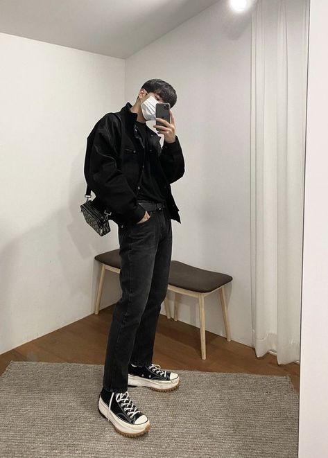 Converse Hike Outfit Men, Star Boy Outfits Men, Converse All Star Outfit Men, Converse Run Star Hike Outfit Men, Star Hike Converse Outfit, Converse Run Star Hike Outfit, Converse Outfit Men, Minimal Mens Fashion, High End Streetwear