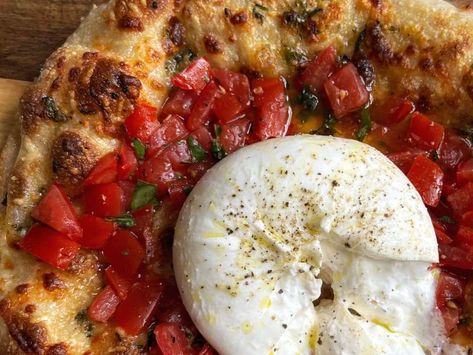 Marinated Tomato + Burrata Pizza Recipe - Whisk Tomato Buratta, Burrata Pizza Recipe, Burrata Flatbread Pizza, Burrata Cheese Pizza, Pizza With Burrata Cheese, Burrata Garlic Bread, Marinated Tomato And Burrata Pizza, Burrata On Pizza, Pizza Burrata