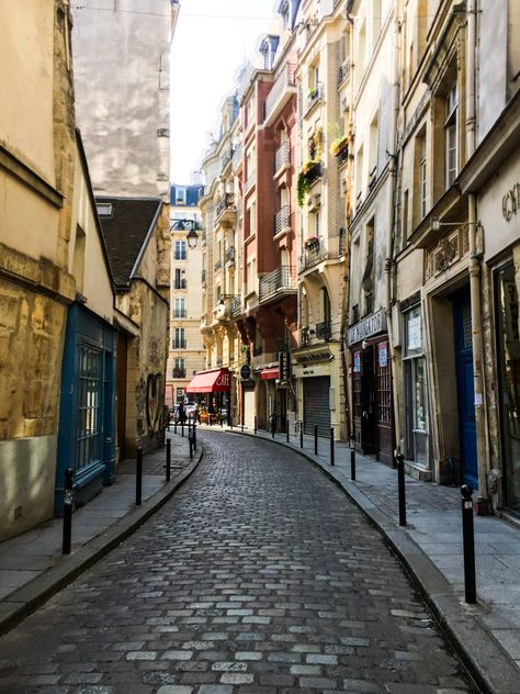 Latin Quarter Paris, Ef Tours, Armchair Travel, The Pantheon, Nook Ideas, Latin Quarter, Paris Pictures, Paris Aesthetic, Paris Photography