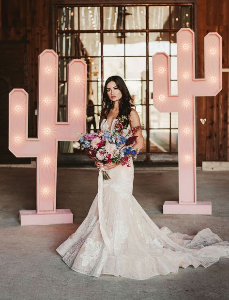 pink cactus marquee backdrop Flowy Gown, Pink Wedding Shoes, Cowgirl Wedding, Cowgirl Bachelorette, Kacey Musgraves, Wedding Dress Boutiques, Cowgirl Chic, Western Wedding, Green Wedding Shoes