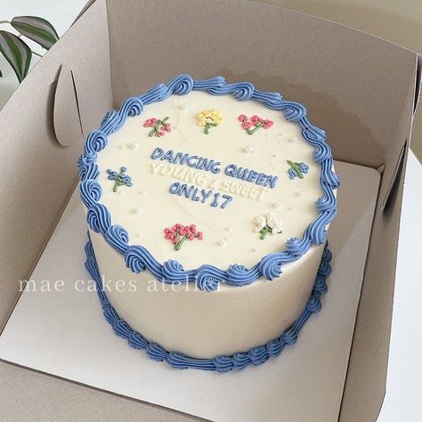 Abba 17th Birthday Cake, Dancing Queen Only 17 Birthday, Birthday Cakes 17th Birthday, Dancing Queen Only 17 Cake, Summer Bday Cake, Sweet Seventeen Cake, 17th Birthday Mamma Mia, Mamma Mia Cake 17, Mamma Mia Cake Ideas