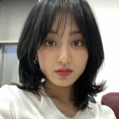 jihyo twice icon lq bubble update selca bangs cute low quality blurry Don't Disturb, Christopher Bang, Kim Seungmin, Shot Hair Styles, Twice Jihyo, Twice Kpop, Bang Chan, Dream Hair, Girl Icons