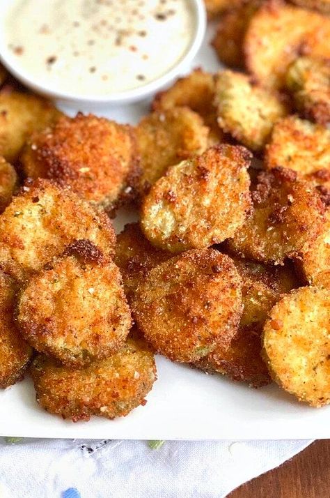 Super Easy and Spicy Fried Pickles | "I had fried pickles before and they were really salty. This is the best recipe out there hands down!!!" #appetizers #appetizerrecipes #appetizerideas #apps #entertaining Cheesy Fried Pickles, Spicy Late Night Snack, Bar Appetizers Ideas, Spicy Fried Pickles, Low Carb Fried Pickles, Fried Jalapeno Slices, Bar Food Appetizers, Snacks Late Night, Pickle Fries