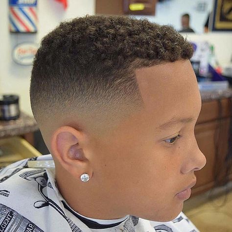 Black Fade For Teenage Boys Hairstyles For Teenage Guys, Black Boy Hairstyles, Boy Hair Cuts, Boys Fade Haircut, Black Boys Haircuts, Short Fade Haircut, Boys Hairstyles, Low Fade Haircut, S Haircut