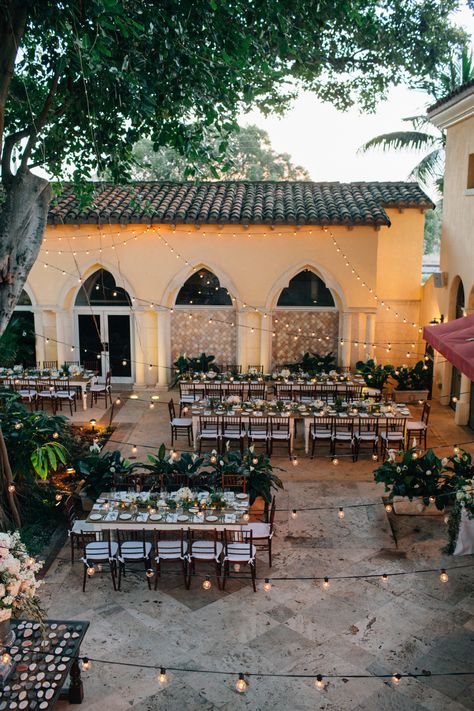 #lighting, #outdoor-dinner-party  Photography: Kallima Photography - kallimaphotography.com  Read More: http://www.stylemepretty.com/2014/10/21/glamorous-boca-raton-courtyard-wedding/ Bhldn Wedding Dress, Courtyard Wedding, Bhldn Wedding, Outdoor Dinner Parties, Yosemite Wedding, Wedding Reception Food, South Florida Wedding, Camp Wedding, Miami Wedding