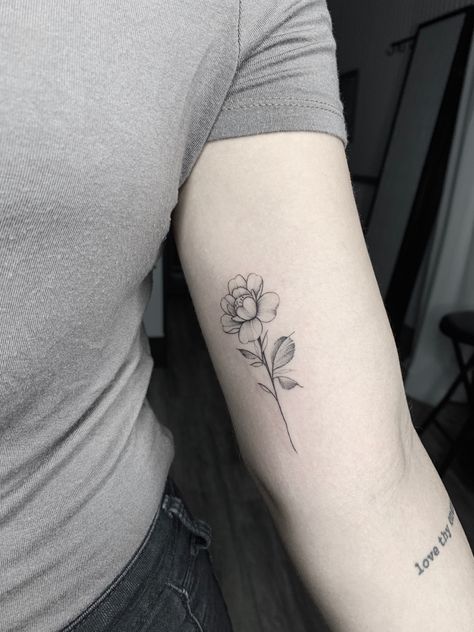 Peony Bicep Tattoo, Feminine Inner Bicep Tattoo, Bicep Tattoo Women, Inner Bicep Tattoo, Peony Tattoo, Bicep Tattoo, Peonies Tattoo, Tattoo Inspo, Maple Leaf Tattoo