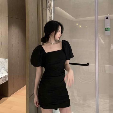 Pub Outfit, Pink Dress Fashion, Fancy Short Dresses, Beautiful Black Dresses, Black Dress Outfits, Casual Day Outfits, Prom Outfits, Korean Dress, Girly Outfits