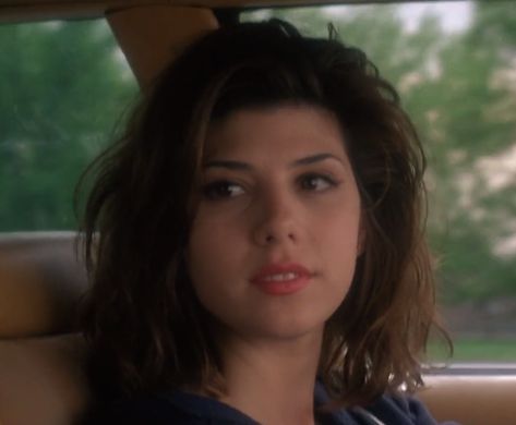 Marisa Tomei as Caroline in Untamed Heart Marissa Tomei Hair, Marissa Tomei 90s, Marisa Tomei 90s, Marisa Tomei 80s, Marisa Tomei Aunt May, Aunt May Marisa Tomei, Crush Status, Marisa Tomei My Cousin Vinny, Marissa Tomei