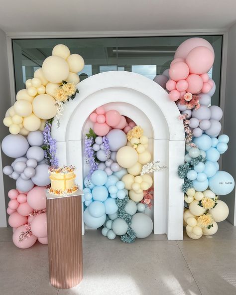 Celebrating Stephanie’s birthday with a stunning Bridgerton-themed soirée! 🎉✨ This elegant setup features a pastel balloon arch, delicate florals, and a touch of regency charm. Happy birthday, Stephanie! 🥂 #BridgertonParty #BirthdaySoiree #EleganceInEveryDetail Concept & Event Planning - @piuamore_events 🧡 Balloons & Props - @piuamore_events 🧡 Furniture - @simply.seated 🪑 Florals - @enmassecollective 🌸 Cake - @breezybakehouse_ 🎂 Catering - @theletterq_catering_cafe 🥗 Pastries - @paperrun.me... Pastel Balloon Arch, Pastel Birthday Party, Happy Birthday Stephanie, Bridgerton Theme, Theme Pastel, Pastel Birthday, Yellow Balloons, Pastel Balloons, Balloon Arch