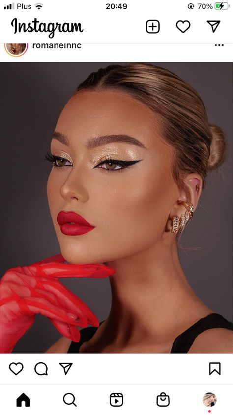 Red Lips And Gold Eyes Makeup, Gold Eyes And Red Lips, Red Lipstick And Eyeliner Makeup, Gold Dress With Makeup, Make Up Ideas For Red Prom Dress, Prom Make Up For Gold Dress, New Years Eve Makeup Red Lips, Makeup Prom Red Dress, Red Lip Silver Eye Makeup