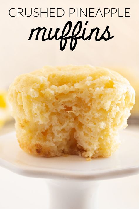 Cake Mix And Crushed Pineapple, Crushed Pineapple Muffins, Applesauce Muffin Recipe, Pineapple Muffins, Pineapple Dessert Recipes, Applesauce Muffins, Pineapple Desserts, Simple Muffin Recipe, Pineapple Recipes