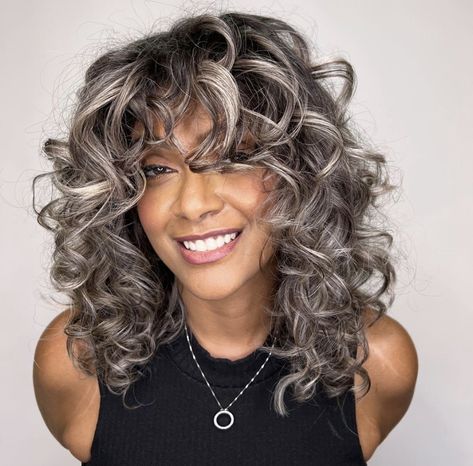 Long Salt And Pepper Hair Natural, Curly Silver Hair, Grey Hair Dye, Grey Curly Hair, Natural Gray Hair, Transition To Gray Hair, Blending Gray Hair, Gray Hair Highlights, Long Gray Hair