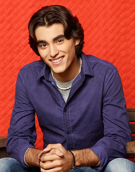 Tyler James - Dog With A Blog Wiki, the Dog with a Blog resource Disney Boys Actors, Blake Michael Dog With A Blog, Celebrities With Dogs, Dog Characters In Movies, Boy Actors, Tyler James Dog With A Blog, Dog With A Blog Tyler, Celebrities Dog Walking, Tyler Dog With A Blog