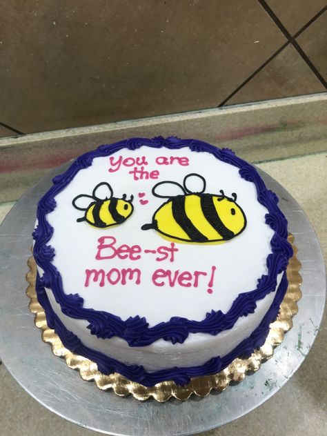 Mothers Day Cookie Cake, Mother’s Day Cakes, Easter Cake Designs, Cake Animals, Dq Cakes, Message Cookies, Cookie Cake Designs, Cakes Decor, Pull Apart Cupcake Cake