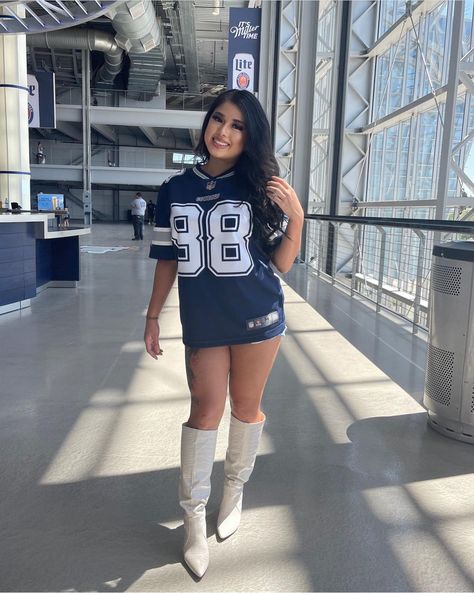 Dallas Cowboys Outfits Woman, Cowboys Aesthetic, Cowboys Outfits, Outfit With Boots, Dallas Cowboys Outfits, 2024 Manifestations, Football Girl, Dallas Cowboys Game, Football Jersey Outfit