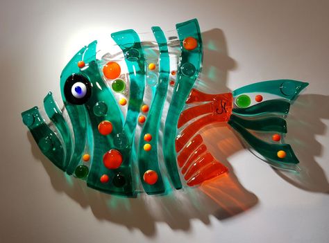 Fused Glass Fish, Glass Wall Sculpture, Bone Fish, Fused Glass Artist, Glass Art Products, Fused Glass Wall Art, Art Glass Jewelry, Stained Glass Church, Fused Glass Plates