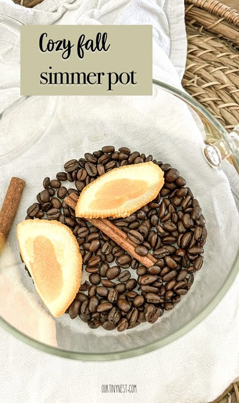 A cozy fall simmer pot with coffee beans, cinnamon sticks and orange slices to make your home smell amazing and create a welcoming atmosphere for autumn. Simmer Pot Recipes Fall Gift Ideas, Simmer Pot Recipes For Cold, Coffee Potpourri Diy, Boiling Spices For Scent, Simmer Pot Recipes Healing, Simmer Pot For Fall, Fall Boiling Pot Smell, Simmer Pot Recipes For Sickness, Winter Summer Pot