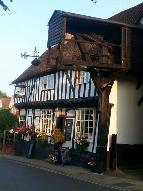 Petite Properties, Woodbridge Suffolk, Suffolk England, Cottage Inspiration, Wood Bridge, New Market, English Cottage, British Isles, Tea Room