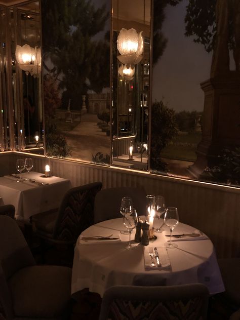 Fancy Restaurant Aesthetic Night, Restaurant Aesthetic Night, Fancy Restaurant Aesthetic, Italian Restaurant Aesthetic, Restaurant Aesthetic, Classic Academia, Luxury Restaurant, England And Scotland, Fancy Restaurant