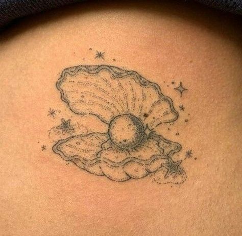 Big Lower Back Tattoos For Women, Upper Stomach Tattoos Women, Whimsy Tattoo, Vintage Aesthetic Tattoos, Pearl Tattoo, Handpoke Tattoo, Poke Tattoo, Discreet Tattoos, Dainty Tattoos