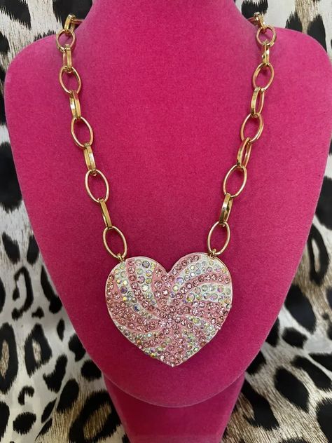 Betsey Johnson SPARKLY Light Pink Peppermint Swirl Crystal AB Heart Necklace | eBay Mcbling Jewelry, Pink Peppermint, Fancy Jewellery, Betsey Johnson Jewelry, Pretty Stuff, Crystal Ab, Gold Heart, Heart Of Gold, Dream Wardrobe