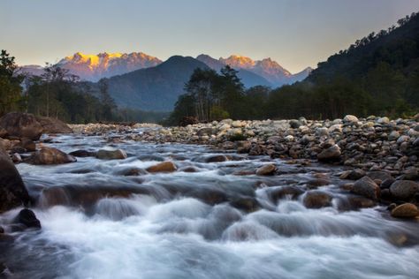 The 20 Best Places To Live Off The Grid in Asia Bungalow On The Beach, Kachin State, Myanmar Travel, Putao, White Water Rafting, Rural Landscape, Best Places To Live, Palawan, Back To Nature