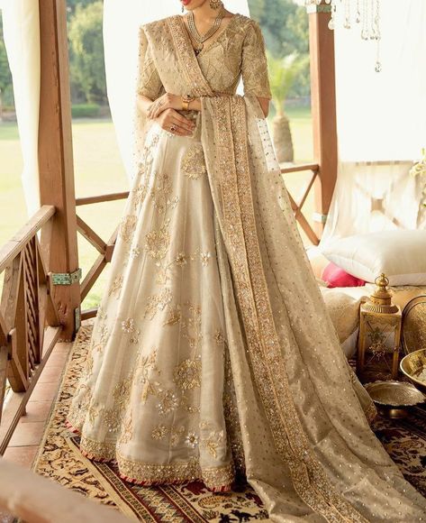 Love can't be found where it doesn't exist, nor can be Hidden where i… #shortstory #Short Story #amreading #books #wattpad Gold Lehenga, Pakistani Bridal Dress, Organza Suits, Gold Gown, Gold Skirt, Embellished Blouse, Groom Wear, Elegant Skirt, Suit Fabric