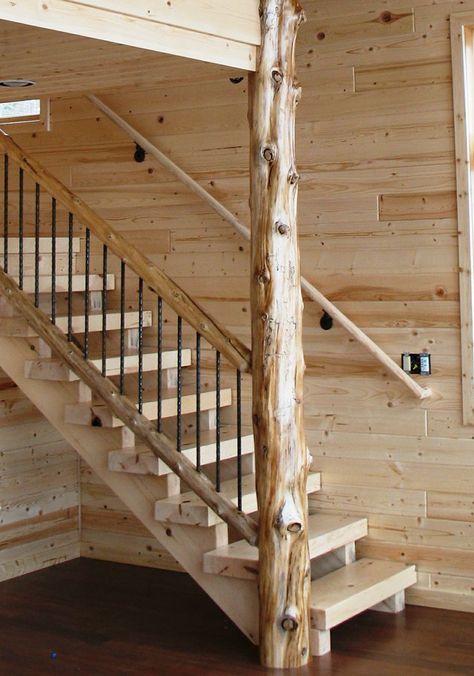 Interior Designs That Revive The Wrought Iron Railings Cabin Stairs, Rustic Staircase, Interior Stair Railing, Rustic Stairs, Modern Stair Railing, Wooden Staircase, Stair Railing Design, Basement Stairs, Stair Case