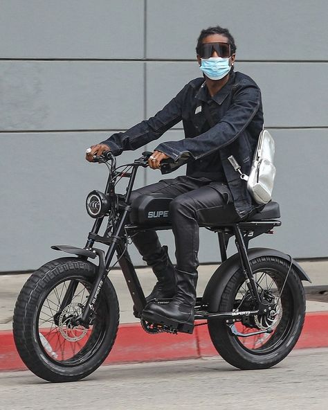 A$AP Rocky's Bike Fit Is a Huge Mood Super73 Bike, Asap Rocky Outfits, Super 73, Ebike Electric Bicycle, Duke 390, Pretty Flacko, Rocky Boots, A$ap Rocky, Black Bike