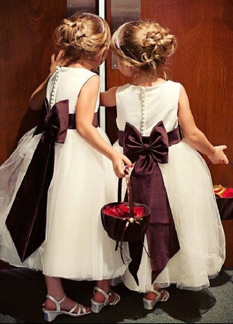 Flower girls for burgundy and Navy wedding Fall Flower Girl, Flower Girl Outfits, Navy Wedding Flowers, Girls Fall Dresses, Wedding Themes Spring, Dressed In White, Wedding Themes Summer, Wedding Themes Fall