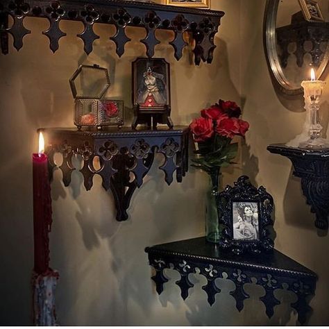 Goth Shelf Decor, Gothic Light Fixtures, Goth Shelves, Colorful Gothic Decor, Goth Shelf, Gothic House Interior, Gothic Victorian Bedroom, Victorian Gothic Bedroom, Gothic Rooms