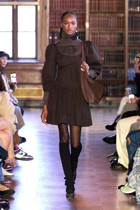 Fall 2023 Ready To Wear, Daily Outfit Inspiration, 2023 Ready To Wear, Sandy Liang, Couture Runway, Fall 2023, Fashion Show Collection, New York Fashion Week, Autumn Winter Fashion