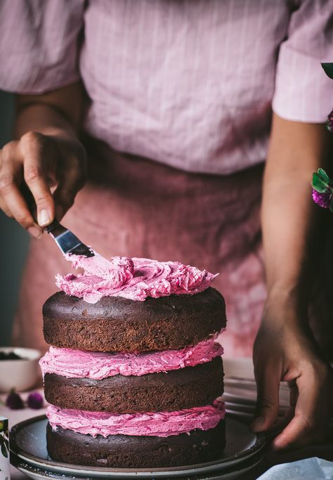 Hibiscus Frosting, Hibiscus Food, Hibiscus Cake, Rainbow Plant Life, Vegan Buttercream, Vegan Baked, Healthier Desserts, Vegan Chocolate Cake, Vegan Cake Recipes